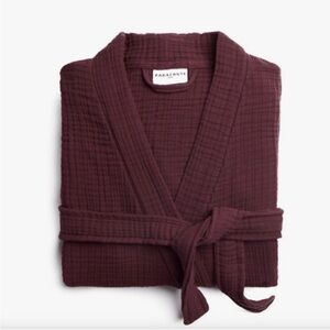 Parachute Cloud Gauze Robe Textured
Turkish Cotton in Mulberry - M